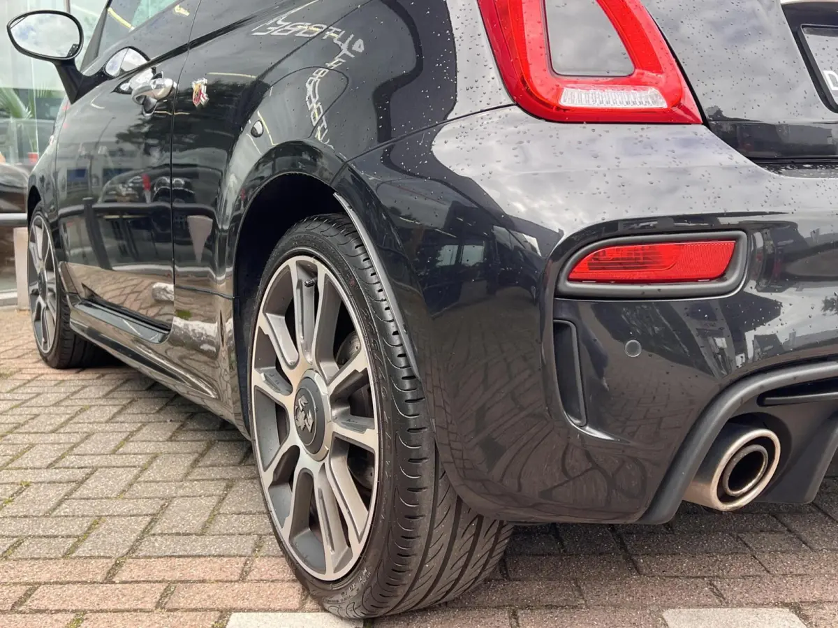 1.4 T-Jet Abarth 595