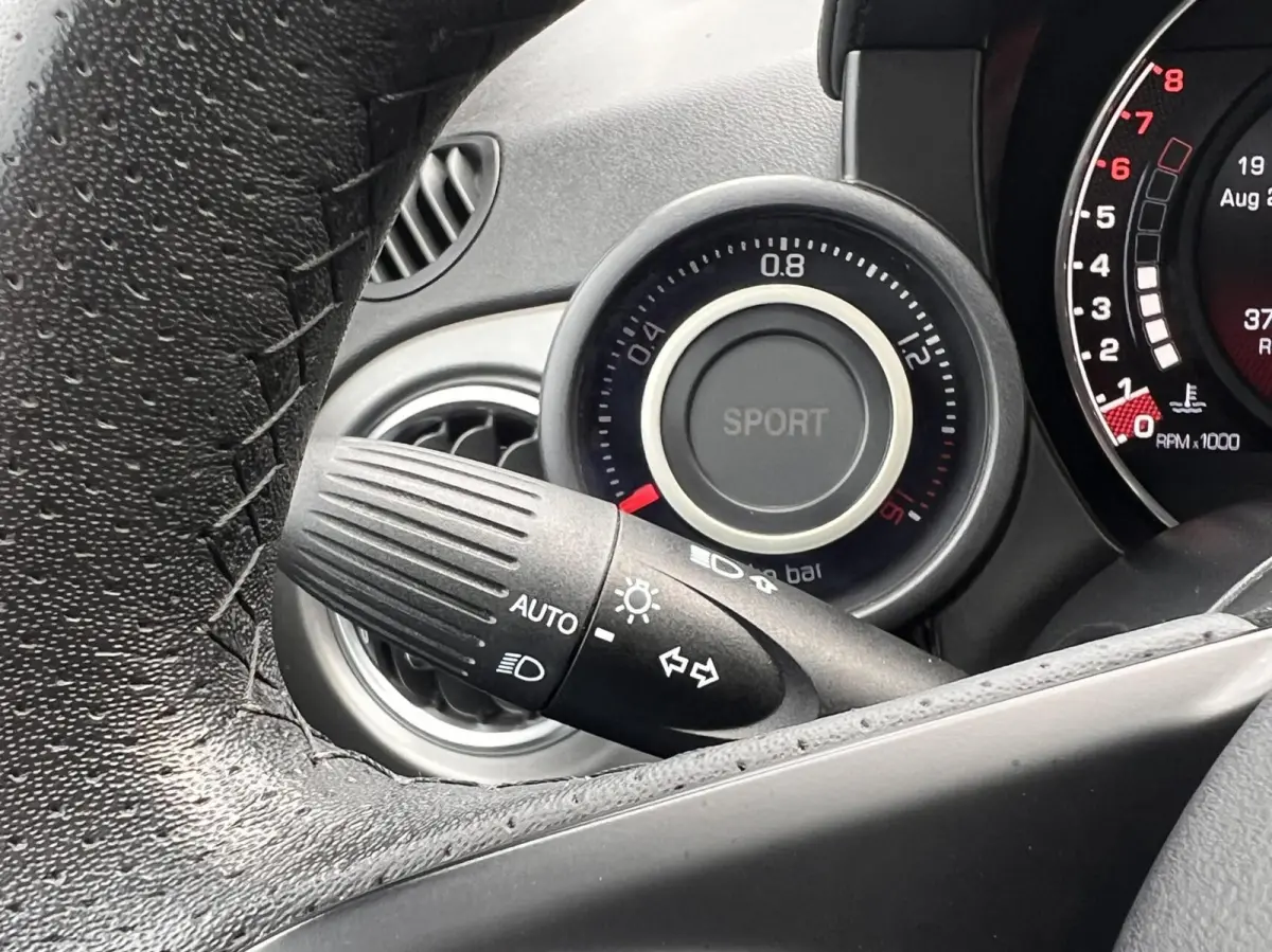 1.4 T-Jet Abarth 595