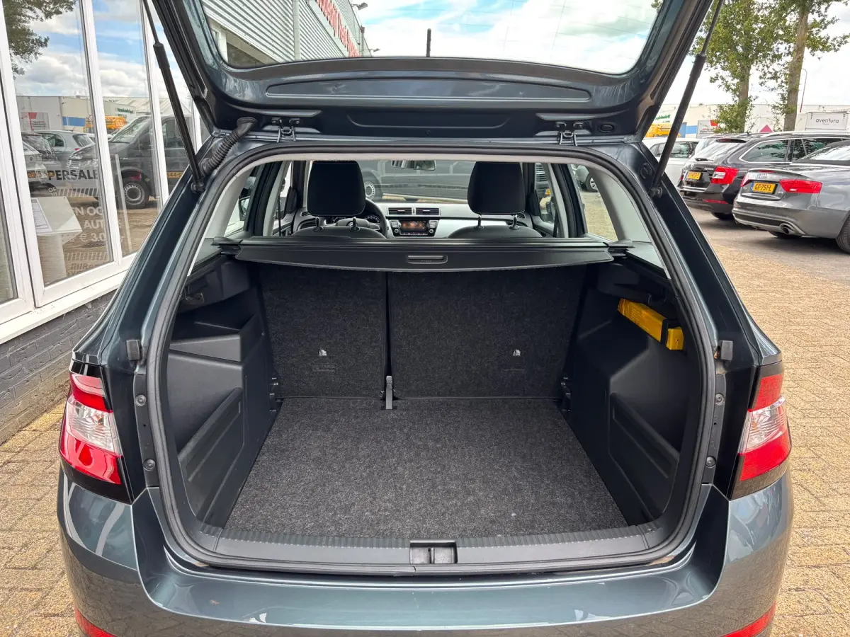 1.0 TSI Ambition | Stoelverwarming | Bluetooth | Cruise | Airco