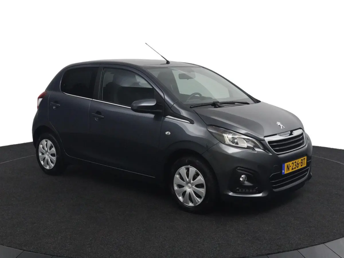 1.0 e-VTi Active | 5 Deurs | Airco |