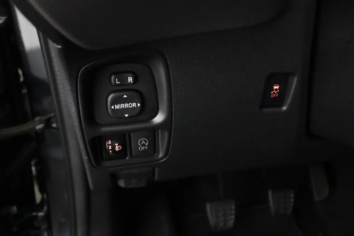 1.0 e-VTi Active | 5 Deurs | Airco |