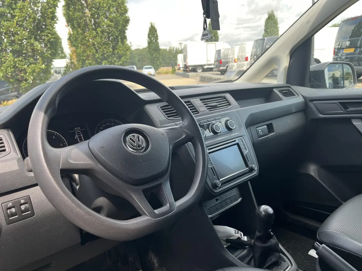 2.0 TDI 75PK | Airco | Bluetooth | Radio | Elektrische Ramen |