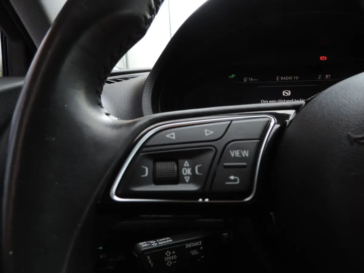 40 e-tron Advance Sport 75.000km | SOH 85% | Wegkl.th | Virt.dash | Stoelverw | 18'' | ACC | ECC | PDC v+a