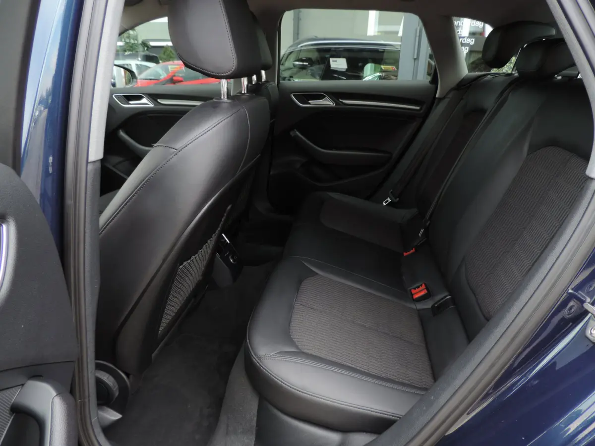 40 e-tron Advance Sport 75.000km | SOH 85% | Wegkl.th | Virt.dash | Stoelverw | 18'' | ACC | ECC | PDC v+a