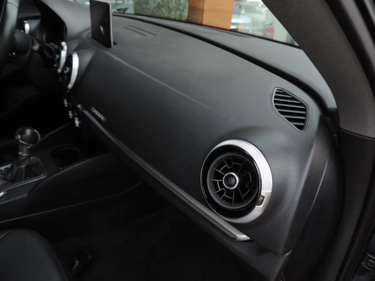 40 e-tron Advance Sport 75.000km | SOH 85% | Wegkl.th | Virt.dash | Stoelverw | 18'' | ACC | ECC | PDC v+a