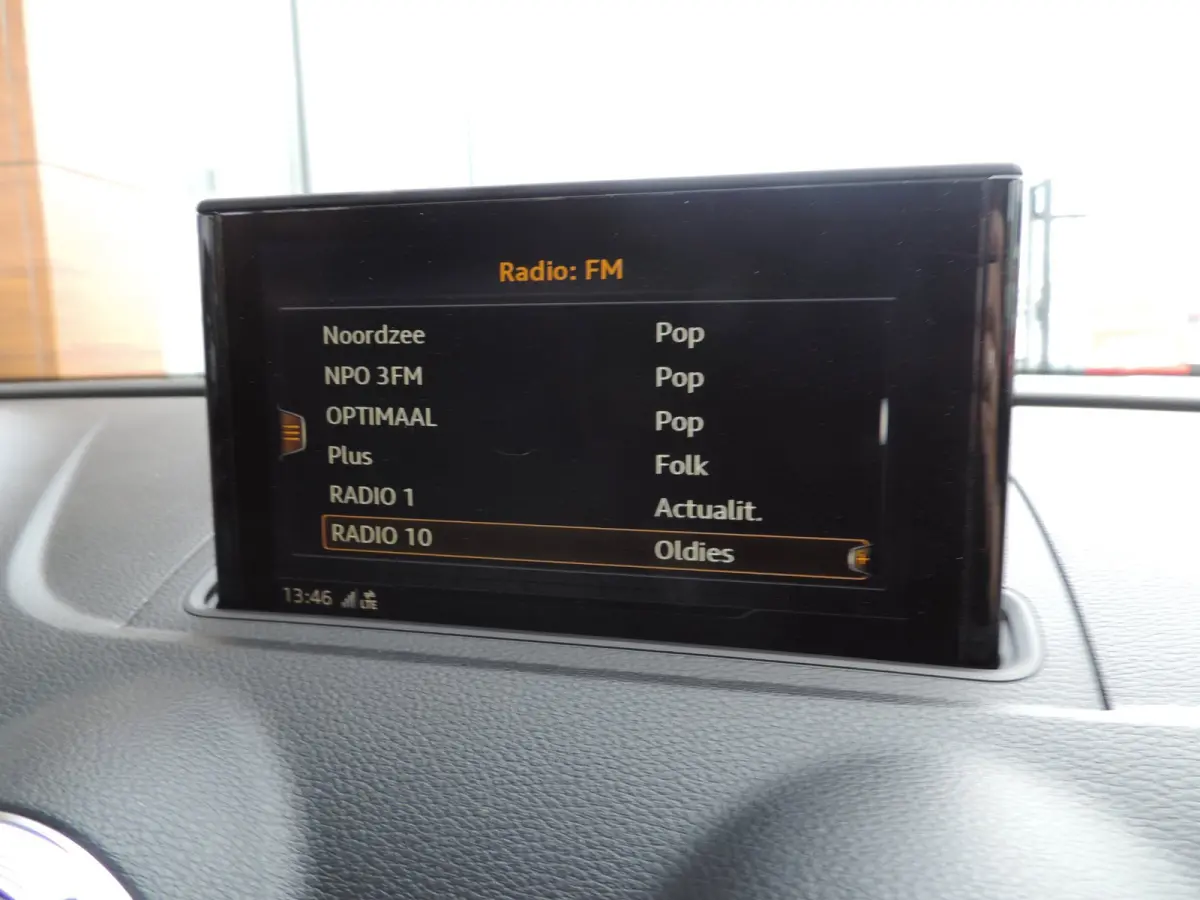 40 e-tron Advance Sport 75.000km | SOH 85% | Wegkl.th | Virt.dash | Stoelverw | 18'' | ACC | ECC | PDC v+a