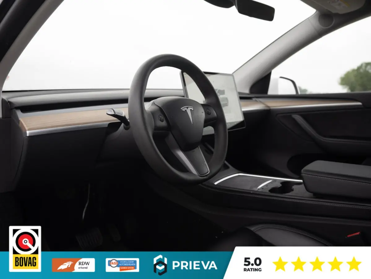 RWD | Panoramadak | Navigatie | Cruise