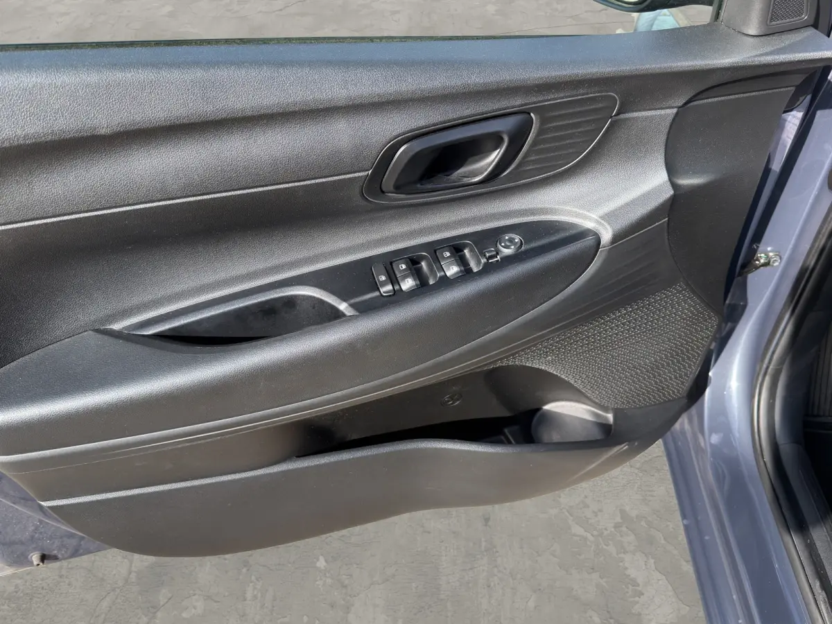 1.0 T-GDI Comfort Smart | Achteruitrij camera | Airco | Apple Carplay/Android Auto|telefoonintegratie premium