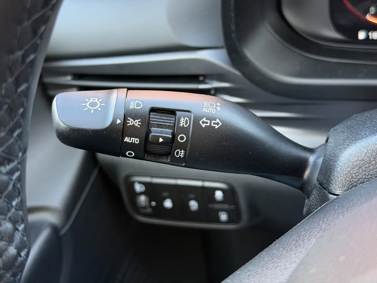 1.0 T-GDI Comfort Smart | Achteruitrij camera | Airco | Apple Carplay/Android Auto|telefoonintegratie premium