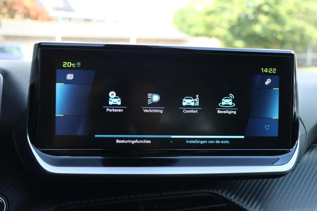 EV Allure Pack 50 kWh Lane Assist PDC Camera Cruise Control Navi Apple CarPlay Android Auto Keyless Start LMV 62000KM BJ2022