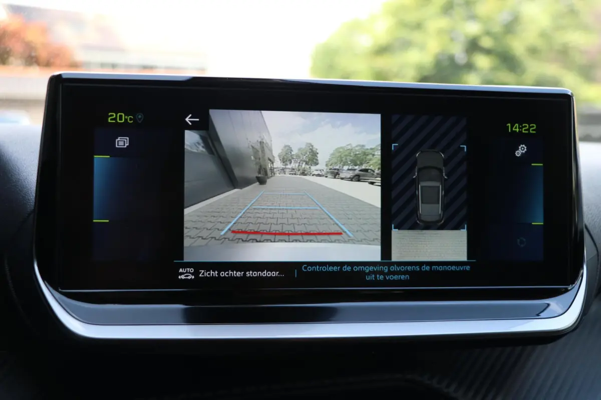 EV Allure Pack 50 kWh Lane Assist PDC Camera Cruise Control Navi Apple CarPlay Android Auto Keyless Start LMV 62000KM BJ2022