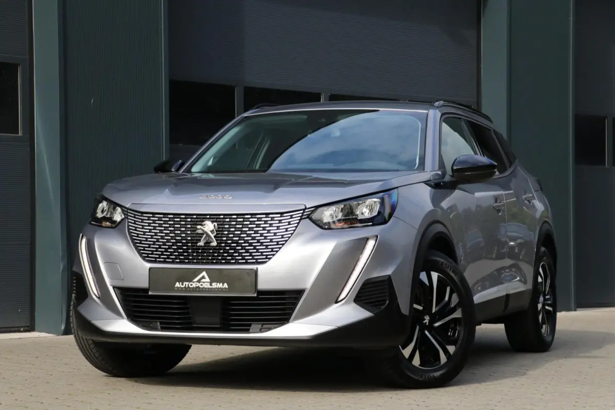 EV Allure Pack 50 kWh Lane Assist PDC Camera Cruise Control Navi Apple CarPlay Android Auto Keyless Start LMV 62000KM BJ2022