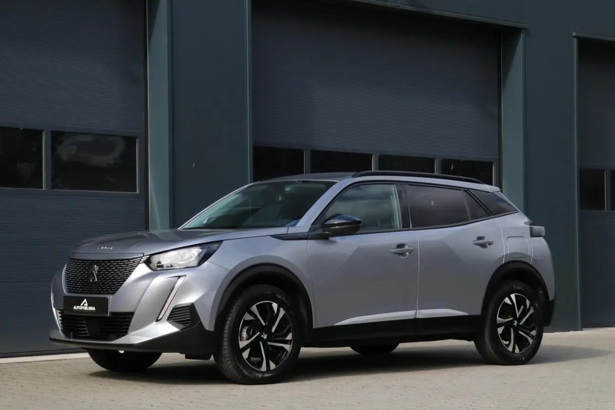 EV Allure Pack 50 kWh Lane Assist PDC Camera Cruise Control Navi Apple CarPlay Android Auto Keyless Start LMV 62000KM BJ2022