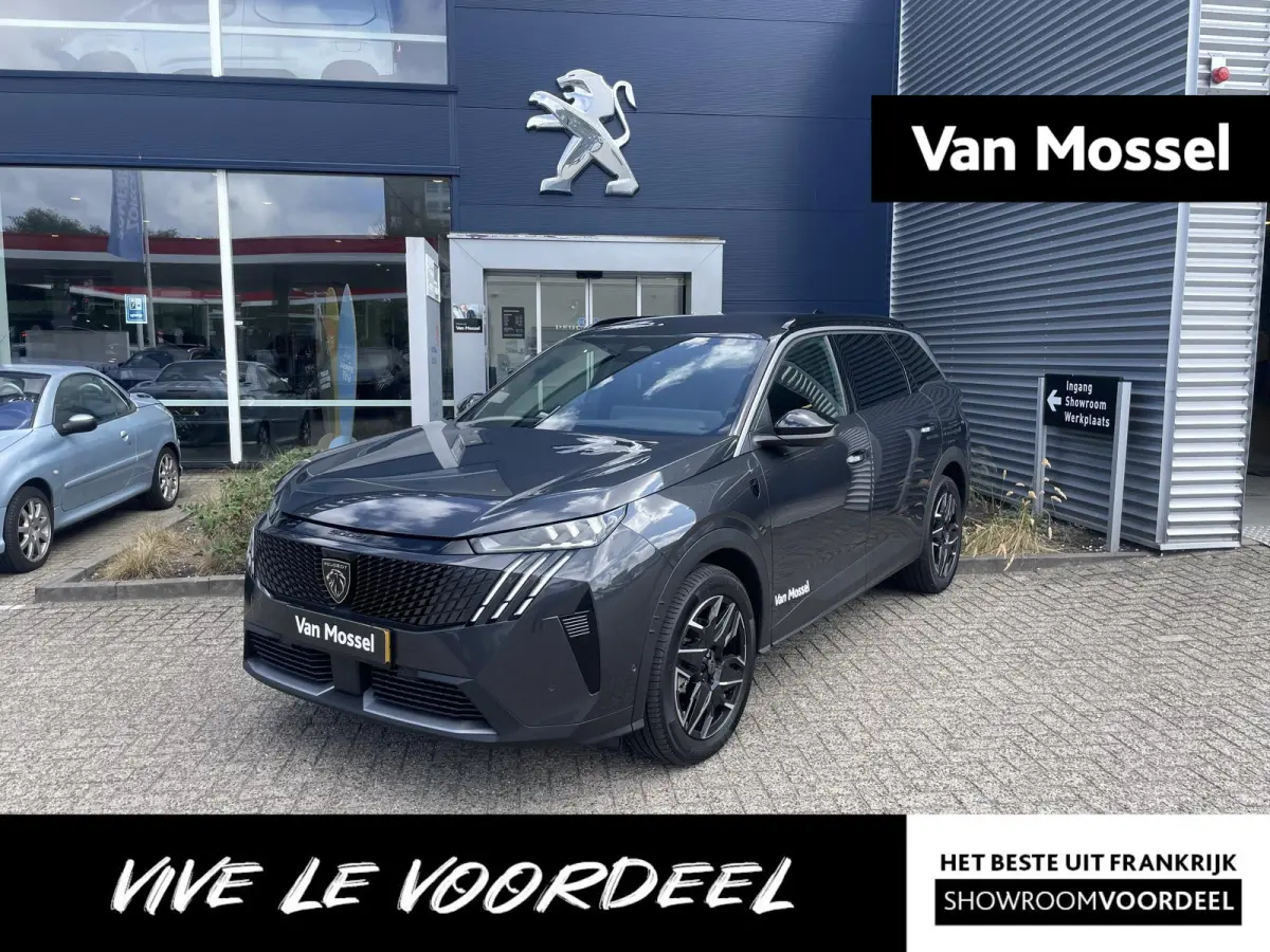 1.2 Hybrid 145 GT 7p FULL OPTIONS!