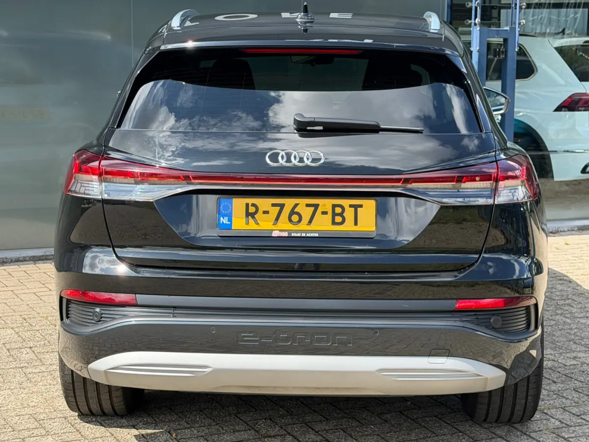 Launch edition Advanced 55 kWh SOH 91,17%Stoelverwarming Eerste eigenaar