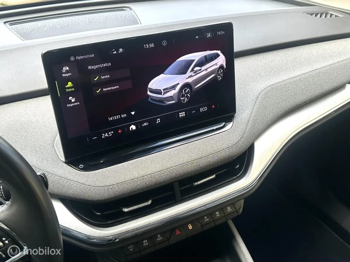 80 SOH 92% CARPLAY WEGKLAPBARE TREKHAAK STUURVERWARMING SFEERVERLICHTING ACHTERUITRIJ CAMERA GROTE ACCU!!