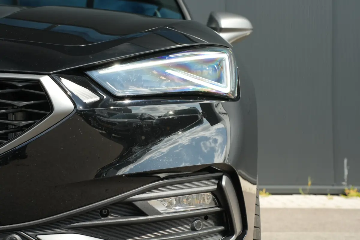 FR Business - eHybrid | Achteruitrijcamera | Automatisch dimmende binnenspiegel | Dakhemel uitgevoerd in zwart