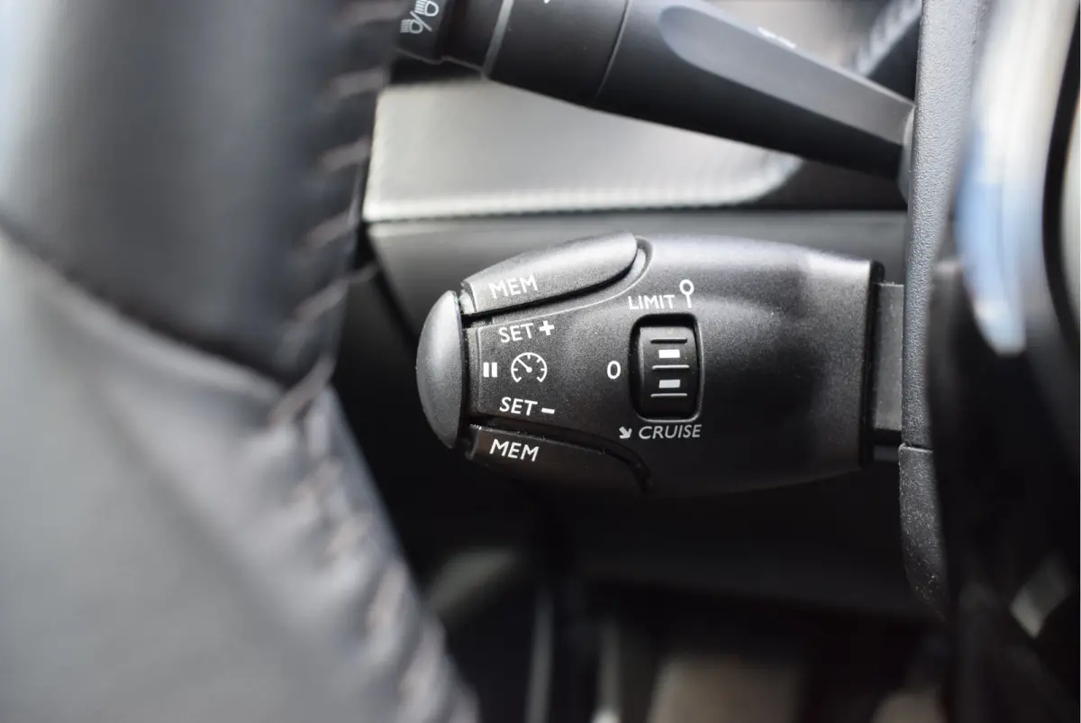 1.2 Allure Pack 100PK | NL-Auto | Camera | Keyless Entry & Start