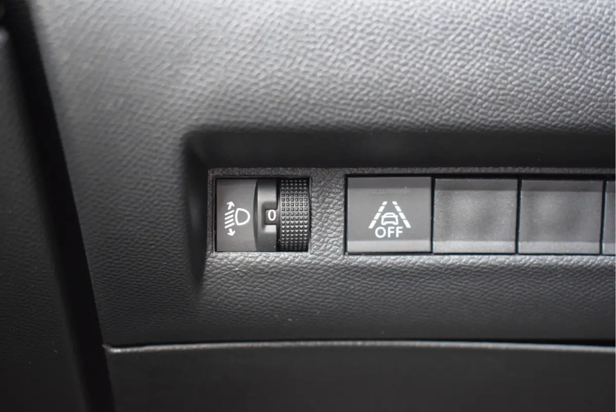 1.2 Allure Pack 100PK | NL-Auto | Camera | Keyless Entry & Start