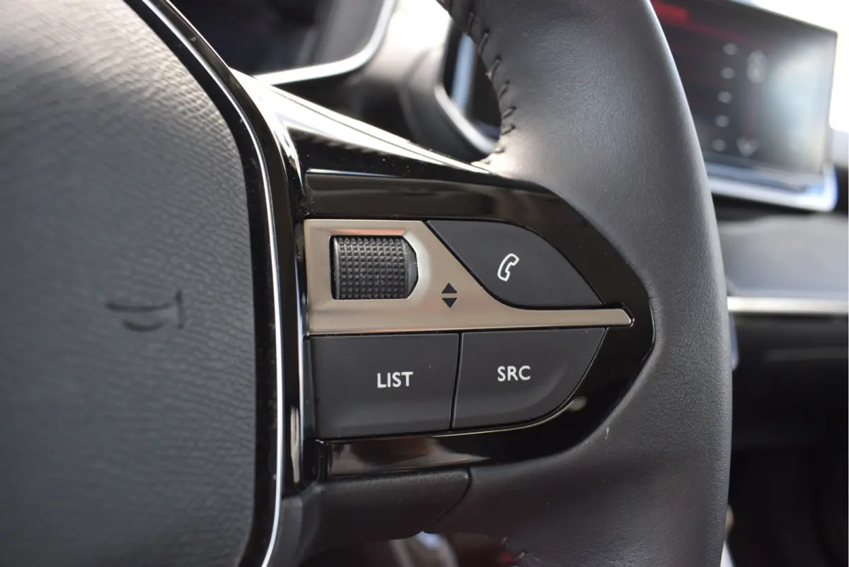 1.2 Allure Pack 100PK | NL-Auto | Camera | Keyless Entry & Start