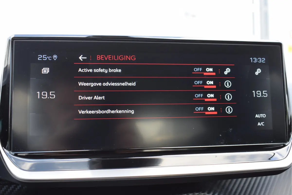 1.2 Allure Pack 100PK | NL-Auto | Camera | Keyless Entry & Start