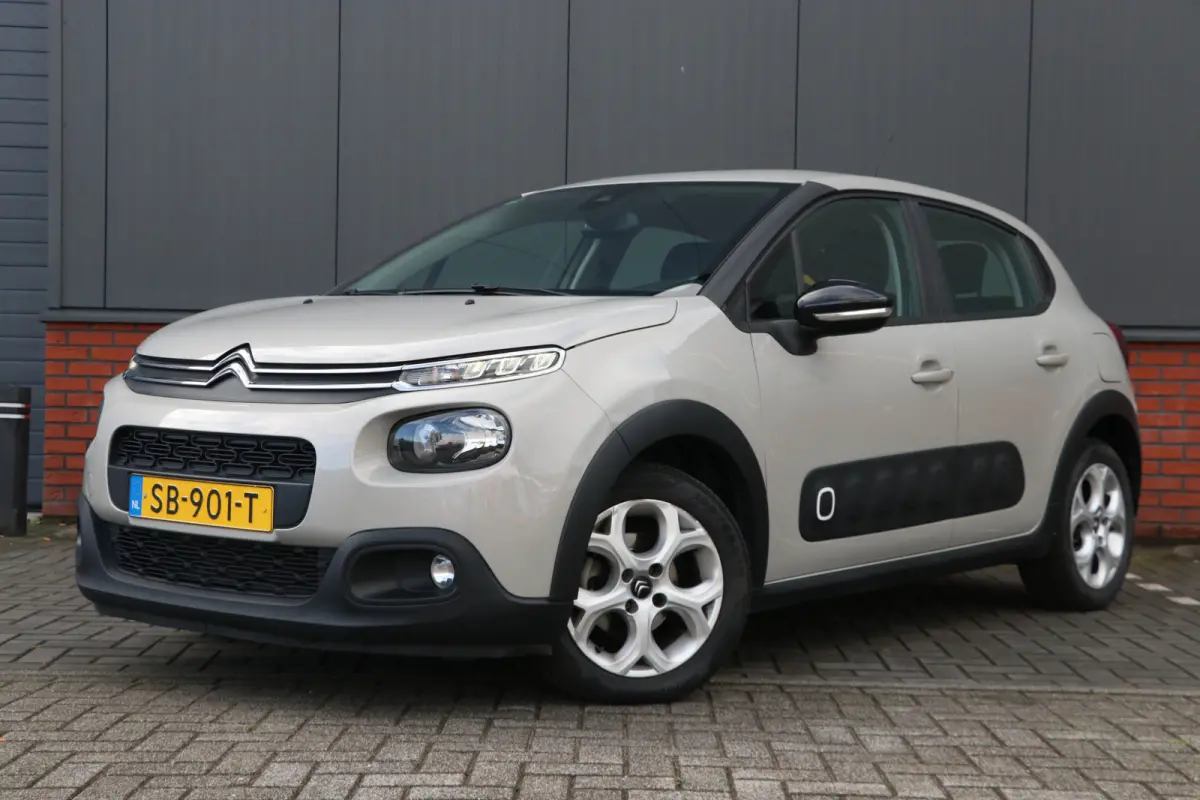 1.2 PureTech S&S Feel Automaat | carplay | airco | navi |
