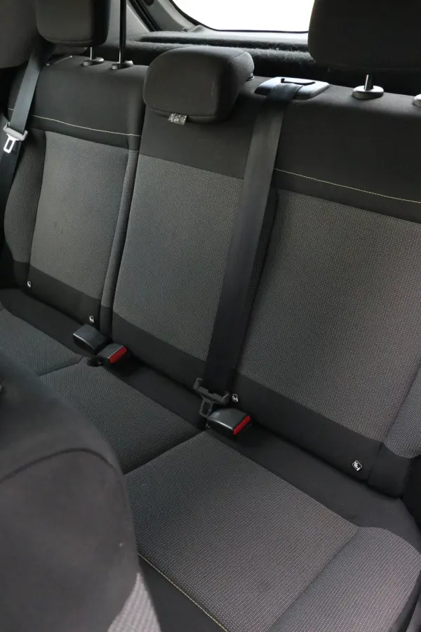 1.2 PureTech S&S Feel Automaat | carplay | airco | navi |