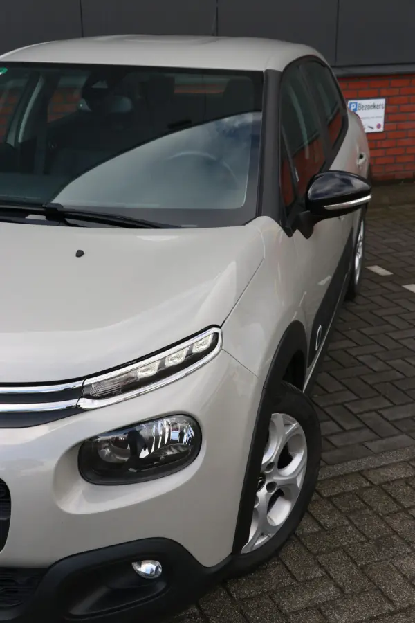 1.2 PureTech S&S Feel Automaat | carplay | airco | navi |