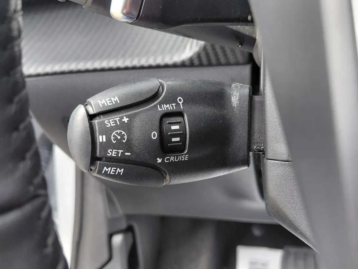 1.2 Hybrid 110 e-DCS6 Allure | Parkeerhulp | Cruise Control | Automaat | Apple Carplay/Android Auto