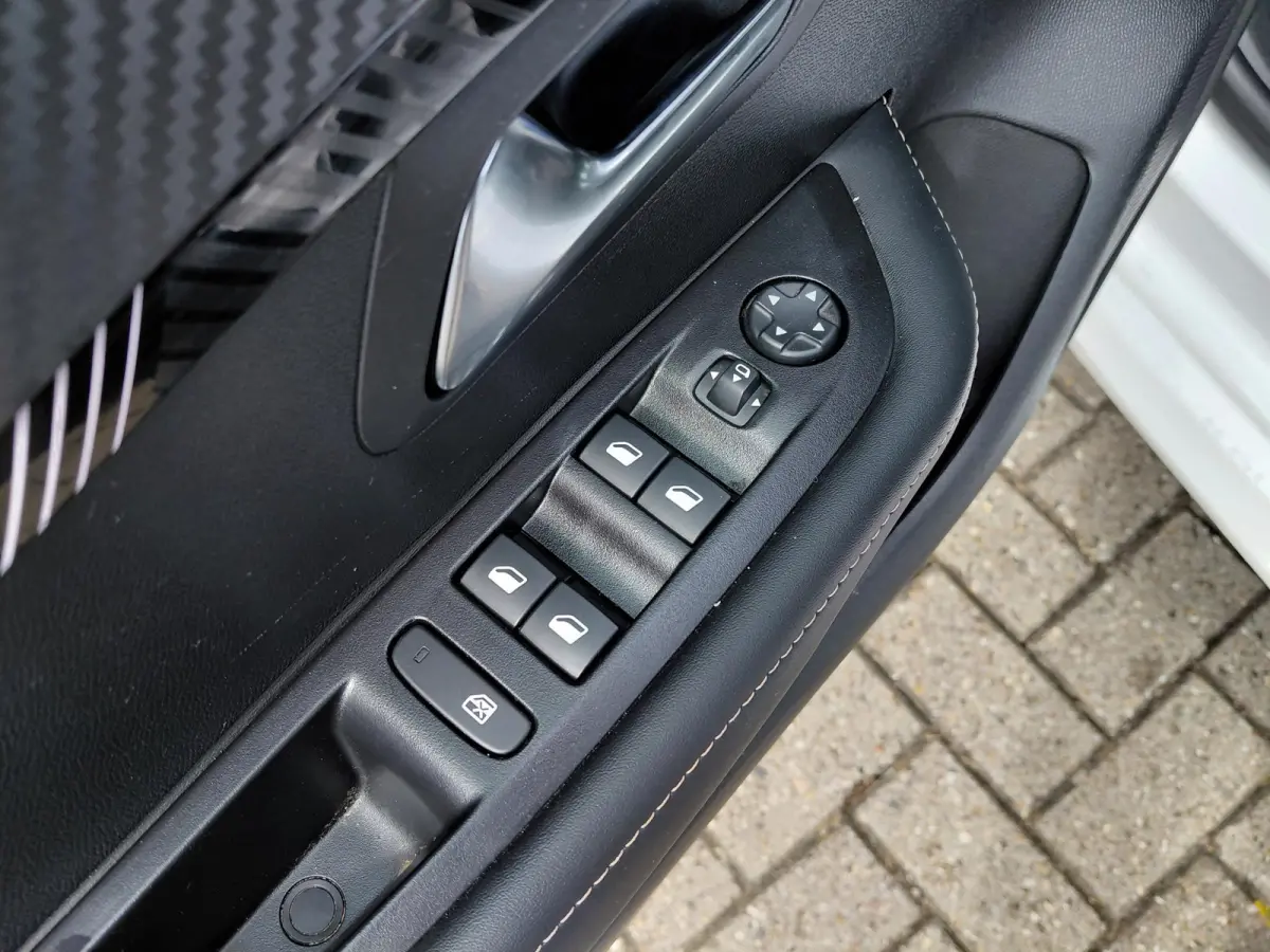 1.2 Hybrid 110 e-DCS6 Allure | Parkeerhulp | Cruise Control | Automaat | Apple Carplay/Android Auto