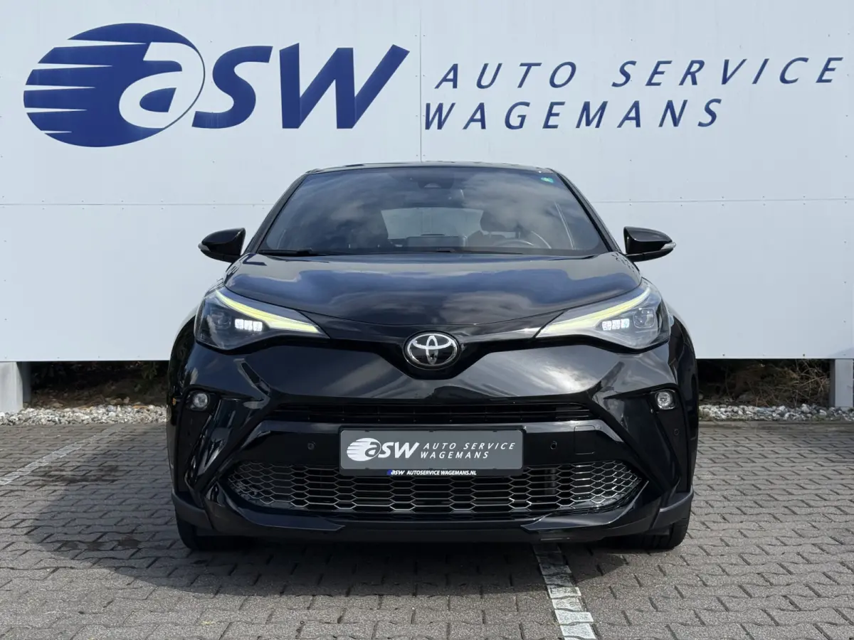 2.0 Hybrid GR-Sport | JBL | ACC | Elek. Stoel | Camera | Keyless | 19 inch