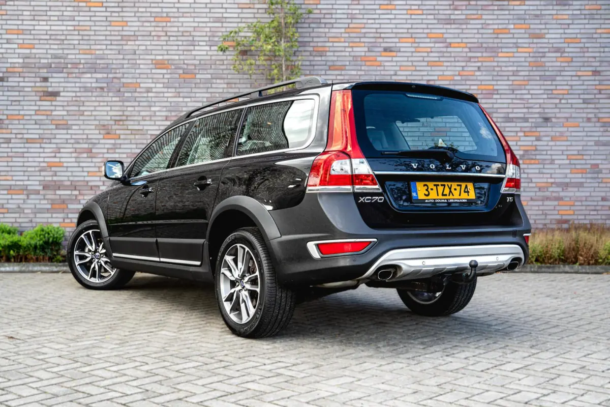2.0 T5 FWD Nordic+ - distributieriem nieuw!