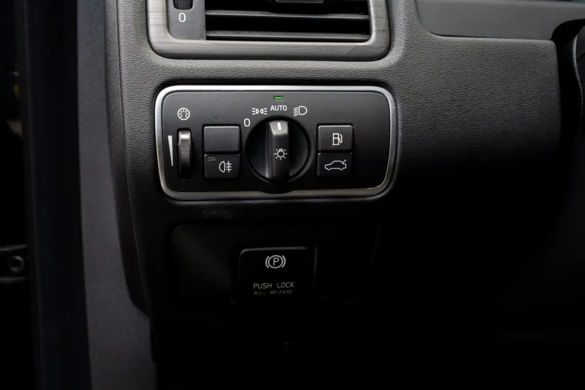 2.0 T5 FWD Nordic+ - distributieriem nieuw!