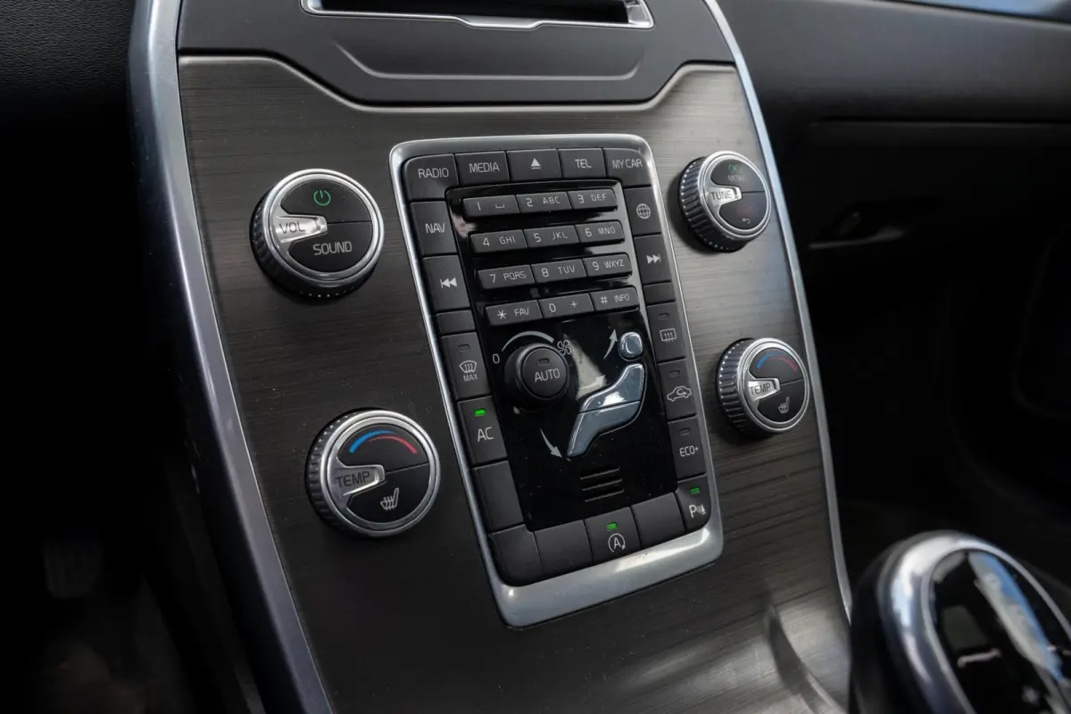 2.0 T5 FWD Nordic+ - distributieriem nieuw!