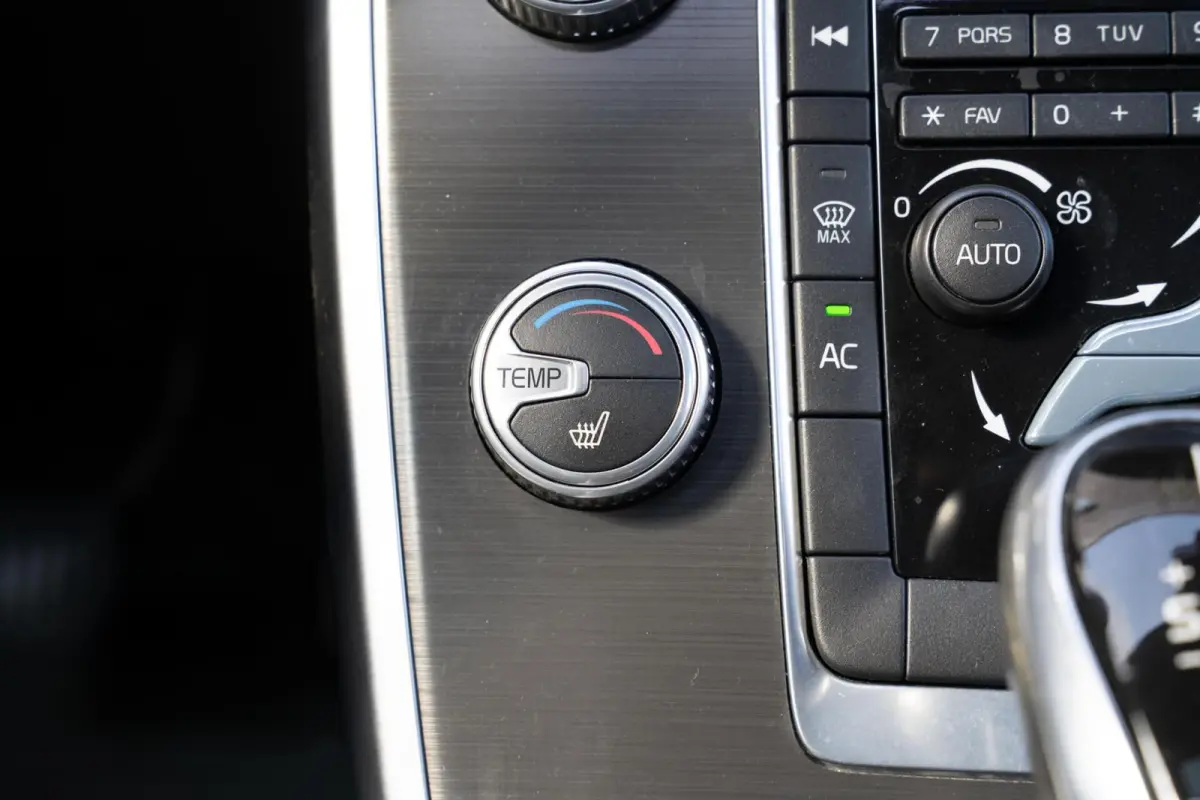 2.0 T5 FWD Nordic+ - distributieriem nieuw!