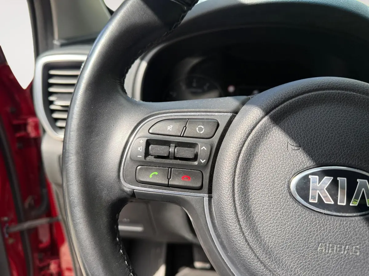 1.6 GDI First Edition Achteruitrijcamera | Parkeersensoren | Cruise control | Navi | LM Velgen |