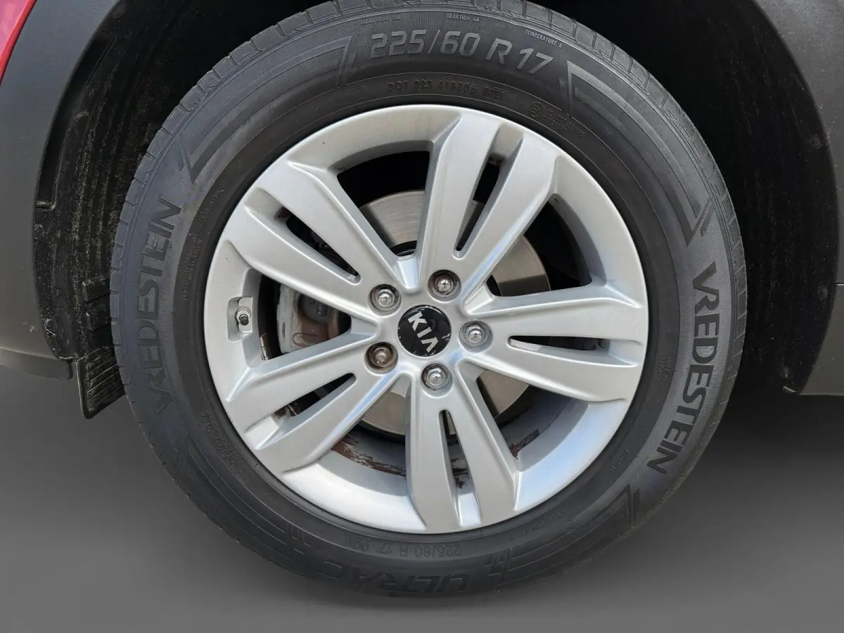 1.6 GDI First Edition Achteruitrijcamera | Parkeersensoren | Cruise control | Navi | LM Velgen |