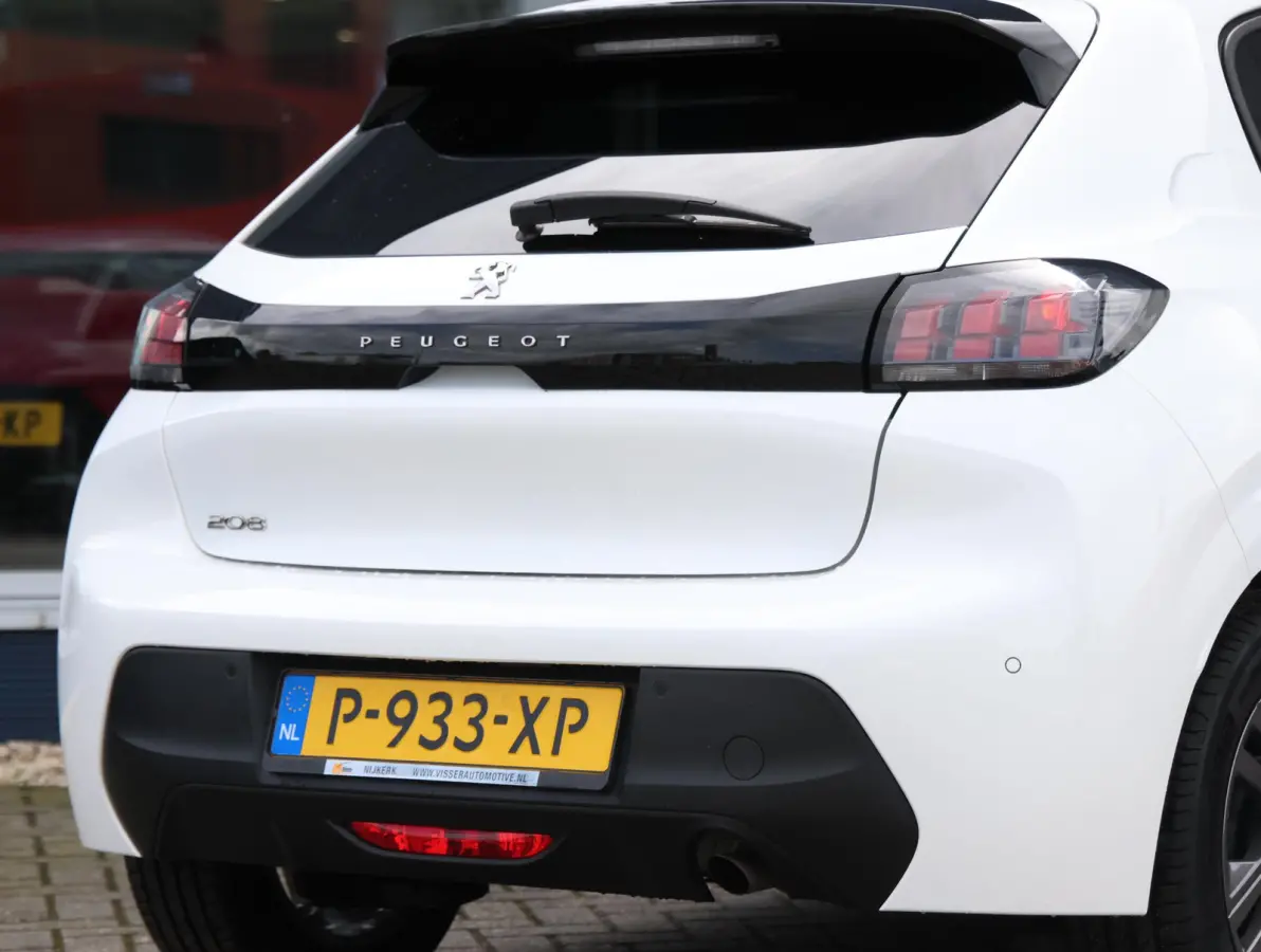 1.2 PureTech Active Pack LED | Parkeersensoren | Apple Carplay & Android Auto | 16"LMV