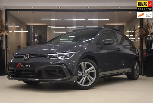 1.5 eTSI R-Line PANO/CAM/CARPLAY/KEYLES/IQ/ACC/VOL