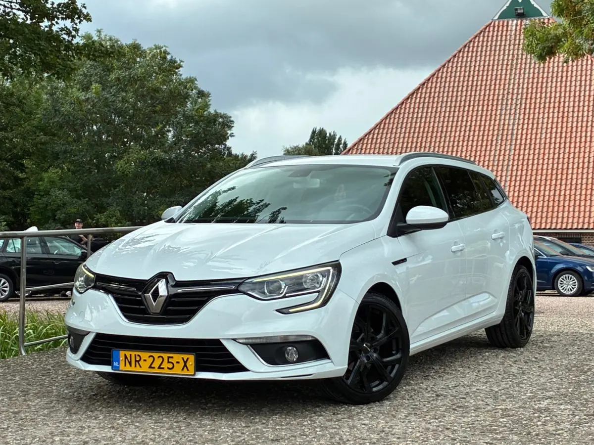 1.5 dCi Eco2 Zen | Navi + Clima + Cruise nu €6.975,-!!