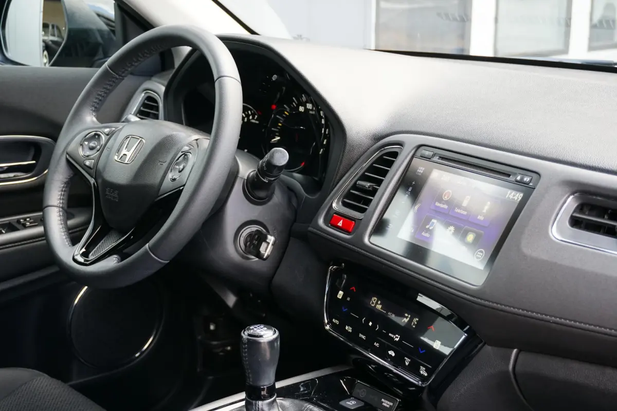 1.5 i-VTEC Executive + NAVI / DAB / SENSOREN / STOELVERWARMING