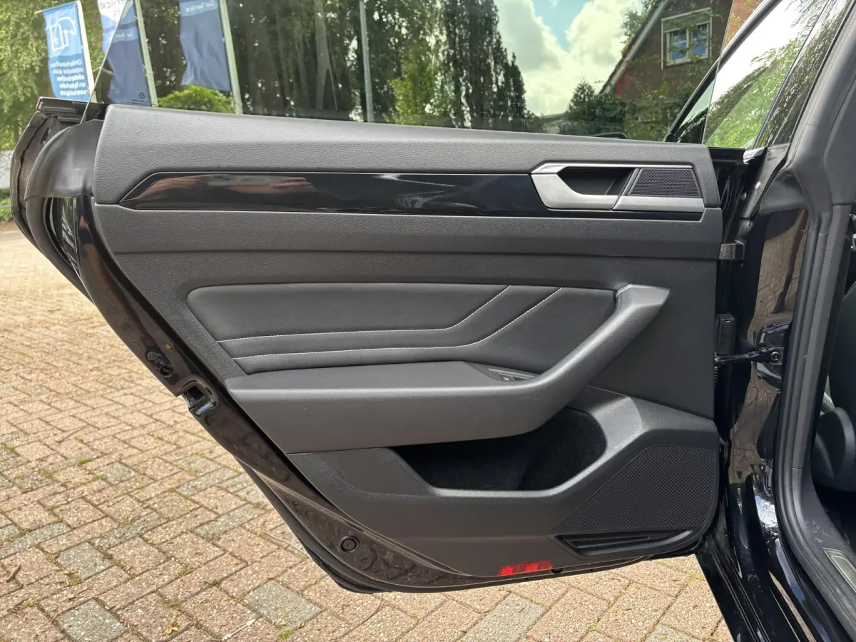 1.4 TSI eHybrid R-Line|Pano|360 Camera|Standkachel
