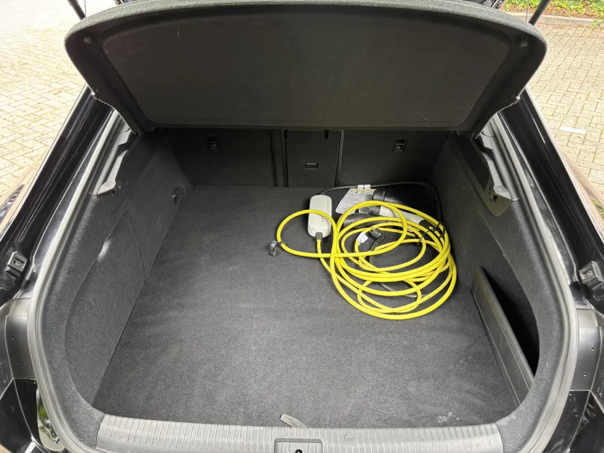 1.4 TSI eHybrid R-Line|Pano|360 Camera|Standkachel