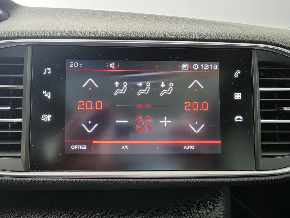 1.6 e-THP GTi 270 | NL-Auto | 100% onderhouden | Denon