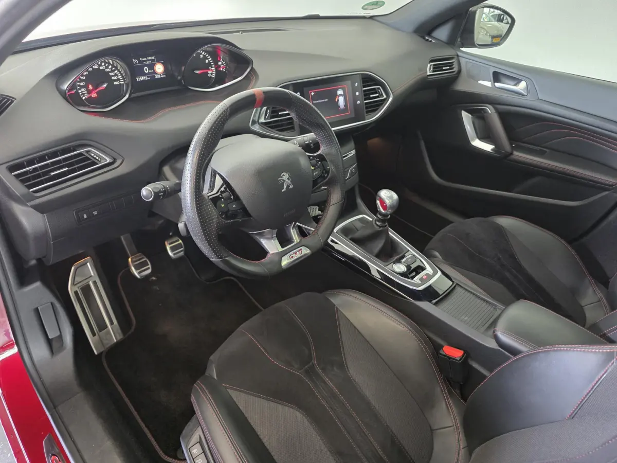 1.6 e-THP GTi 270 | NL-Auto | 100% onderhouden | Denon