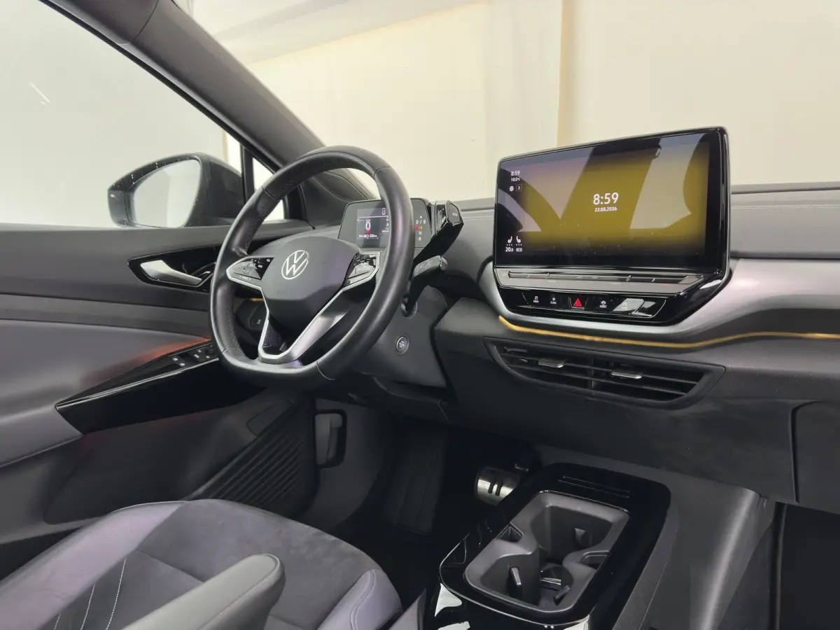 ID.5 Pro Business 77 kWh [3-Fase-11kW] {SoH-93%} (INCL-BTW) *HEATPUMP | LEATHER-ALCANTARA | FULL-LED | ADAPTIVE-CRUISE |  DIGI-COCKPIT | HEATED-COMFORTSEATS | KEYLESS | DAB+ | AMBIENTLIGHT |