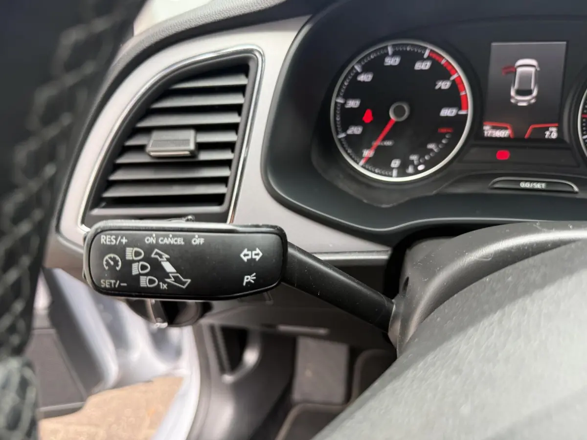 1.0 EcoTSI Style CAMERA/CARPLAY *ALL-IN PRIJS*