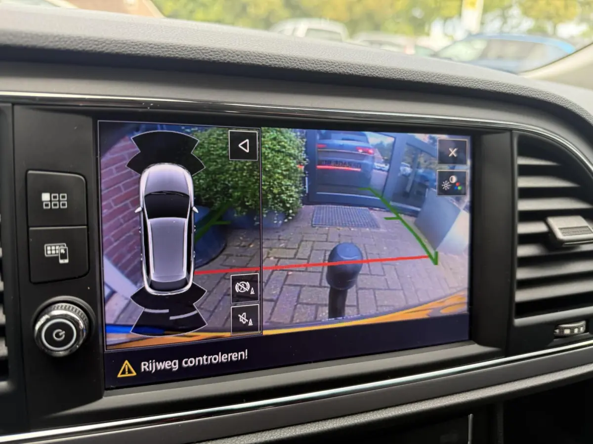 1.0 EcoTSI Style CAMERA/CARPLAY *ALL-IN PRIJS*