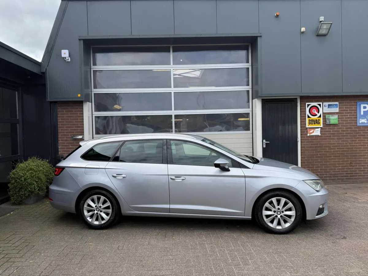 1.0 EcoTSI Style CAMERA/CARPLAY *ALL-IN PRIJS*