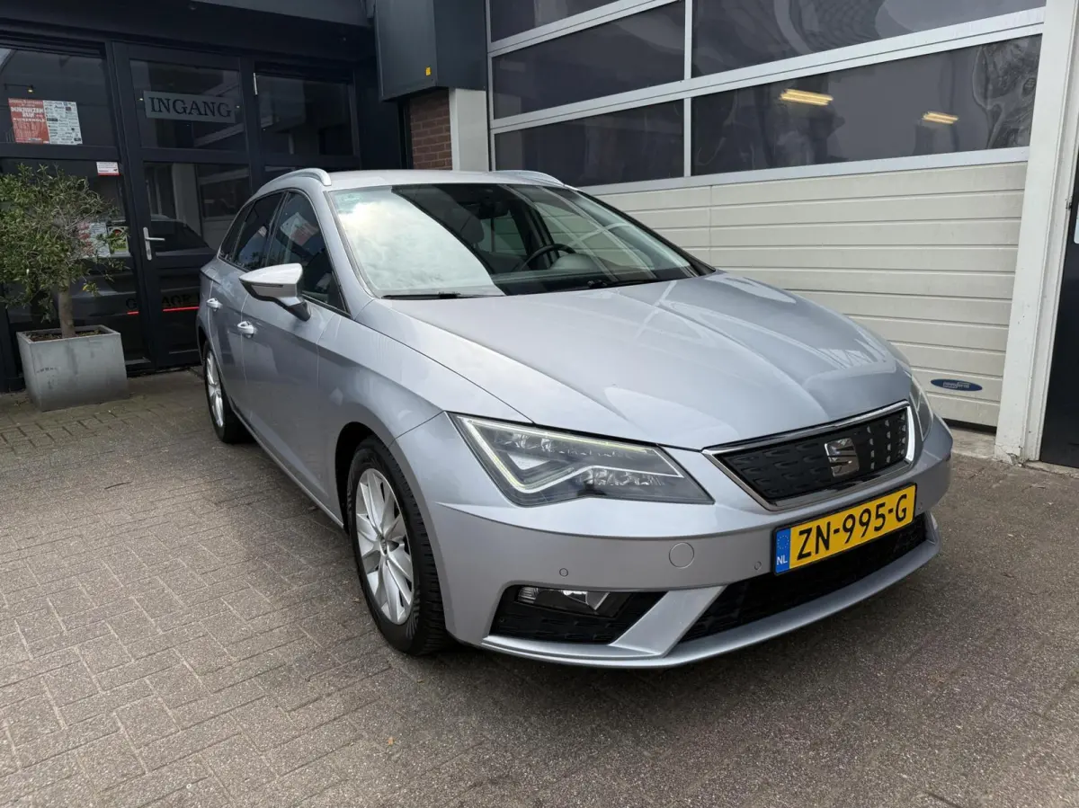 1.0 EcoTSI Style CAMERA/CARPLAY *ALL-IN PRIJS*